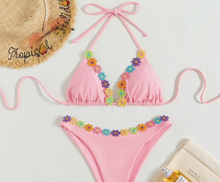 Bikini* Djenna*